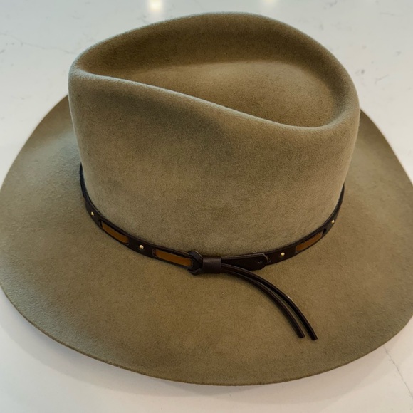 Stetson - Picture 2 of 3